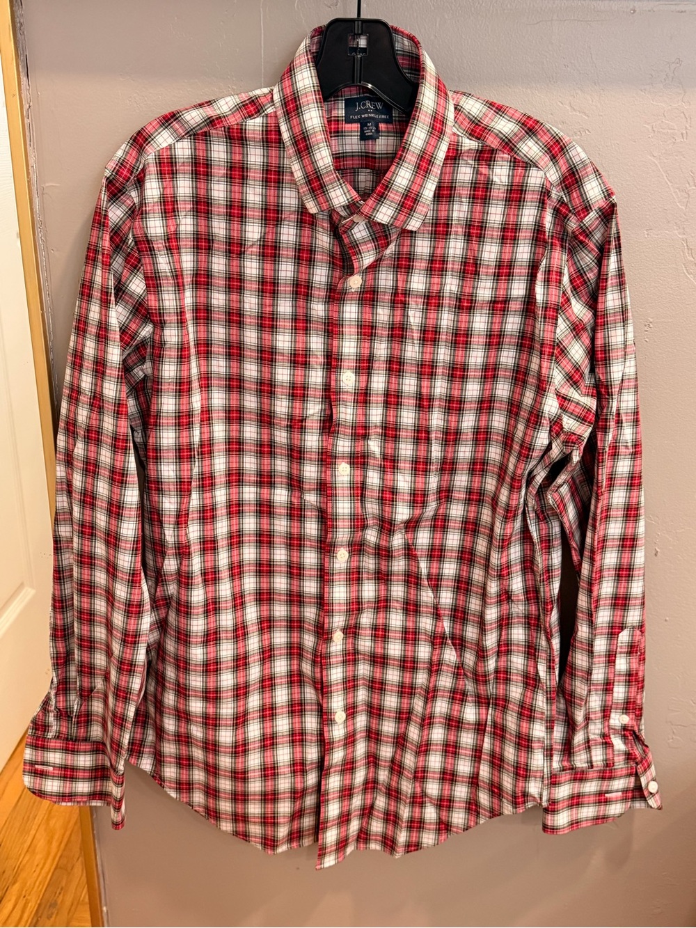 J. Crew Red and White Plaid Button-Down Shirt Classic Fit Flex Wrinkle Free #490